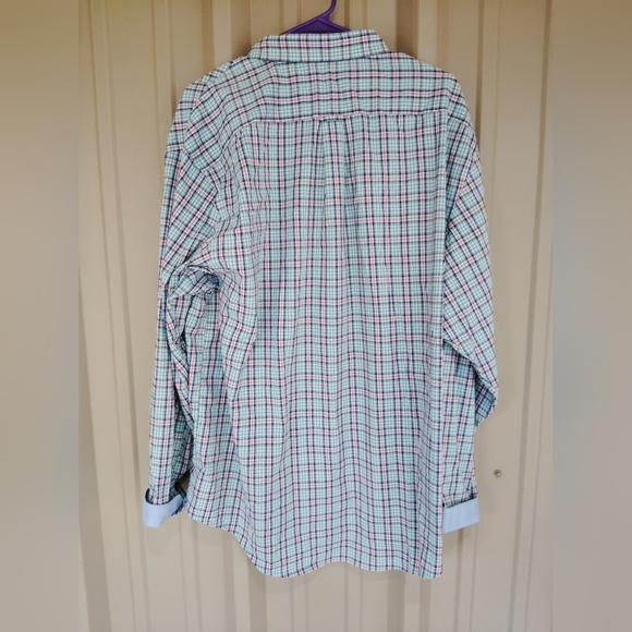 Men's Izod Button Down Pastel Plaid Shirt Size XL Long Sleeved Preppy - Picture 2 of 2